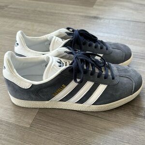 Adidas Gazelle 675001 used